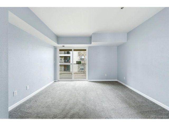 5667 S Urban St 201, Littleton, CO 80127