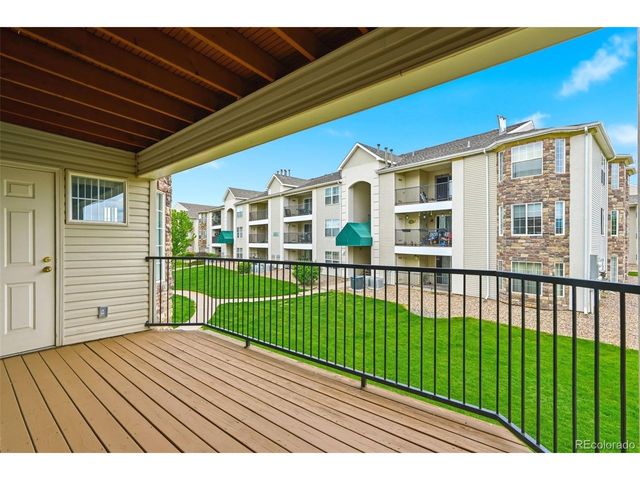 5667 S Urban St 201, Littleton, CO 80127