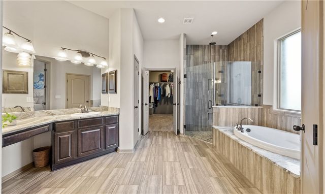 3102 N Oso Pkwy, Corpus Christi, TX 78414