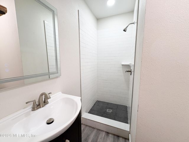 100 HUSSON Avenue, Palatka, FL 32177