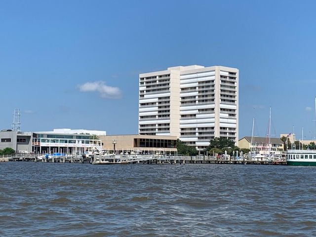 330 Concord Street 12 H, Charleston, SC 29401