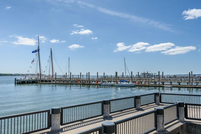 330 Concord Street 12 H, Charleston, SC 29401