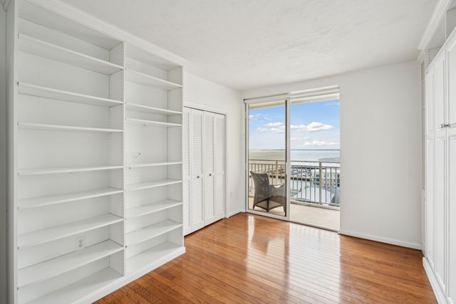 330 Concord Street 12 H, Charleston, SC 29401