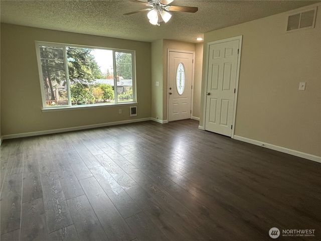 5336 75th Court SW, Olympia, WA 98512