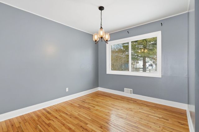 3042 Rightmire Boulevard, Columbus, OH 43221