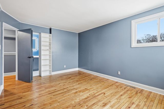 3042 Rightmire Boulevard, Columbus, OH 43221