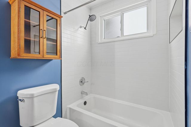 3042 Rightmire Boulevard, Columbus, OH 43221