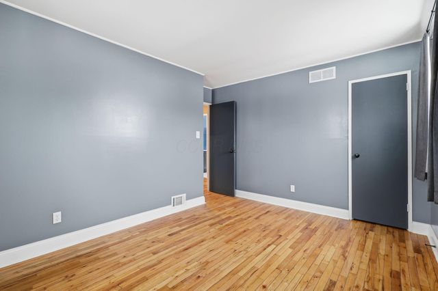 3042 Rightmire Boulevard, Columbus, OH 43221