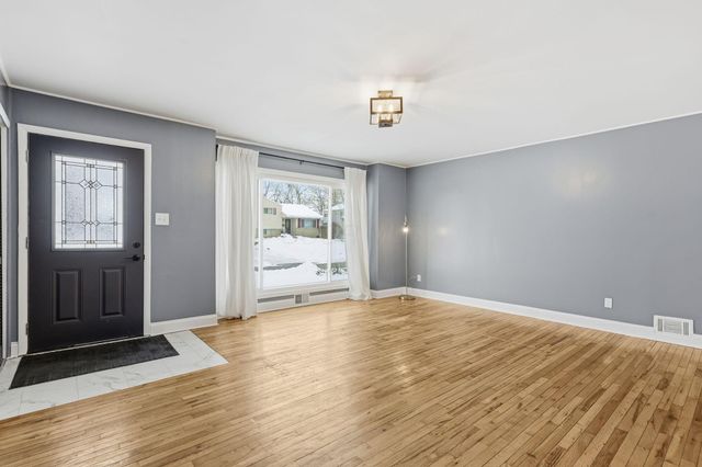 3042 Rightmire Boulevard, Columbus, OH 43221