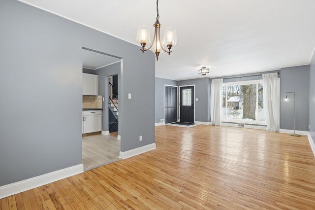 3042 Rightmire Boulevard, Columbus, OH 43221