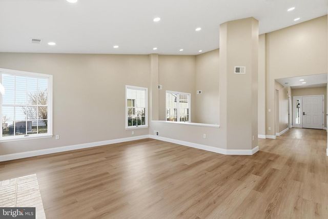 126 CARDIGAN CT, Manchester Township, NJ 08759