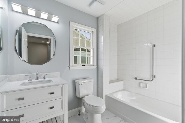 126 CARDIGAN CT, Manchester Township, NJ 08759