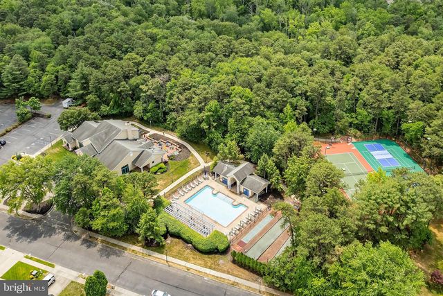 126 CARDIGAN CT, Manchester Township, NJ 08759