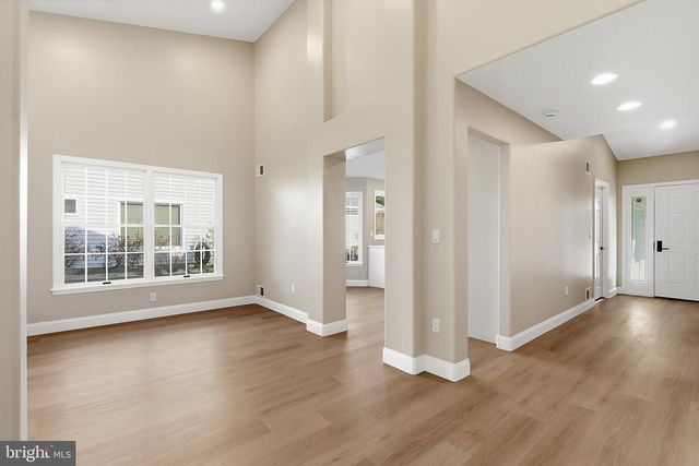 126 CARDIGAN CT, Manchester Township, NJ 08759