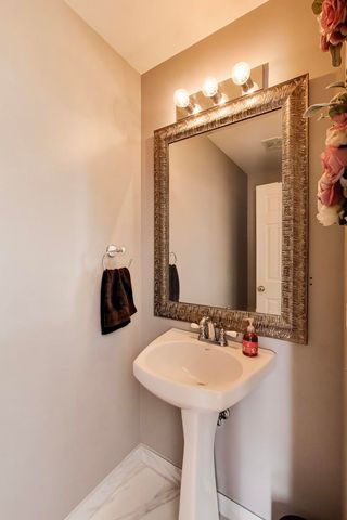 590 N Triumph Court, Hainesville, IL 60073