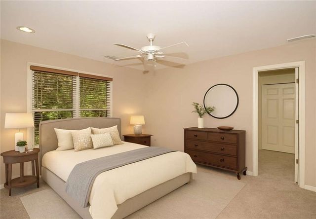 802 Eastside Pointe, Woodstock, GA 30189