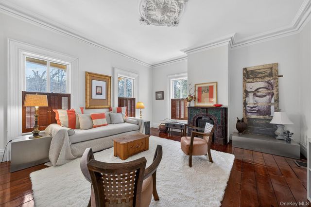 315 Bellvale Lakes Road, Warwick, NY 10990