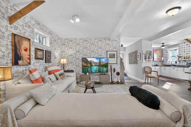 315 Bellvale Lakes Road, Warwick, NY 10990