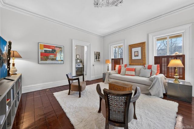 315 Bellvale Lakes Road, Warwick, NY 10990