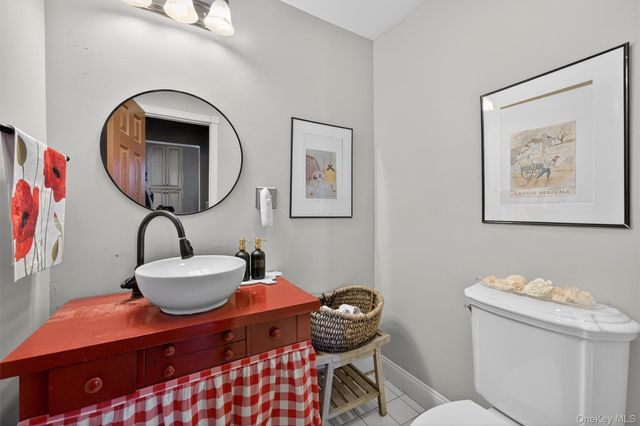 315 Bellvale Lakes Road, Warwick, NY 10990