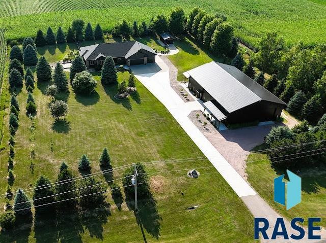 25015 475th Ave Avenue, Dell Rapids, SD 57022