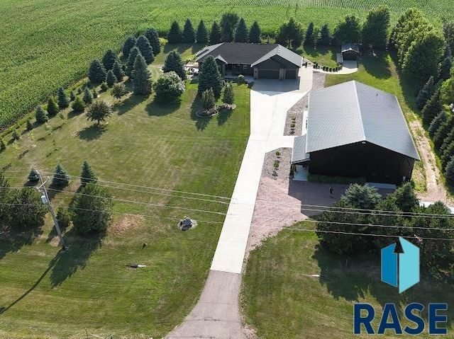 25015 475th Ave Avenue, Dell Rapids, SD 57022