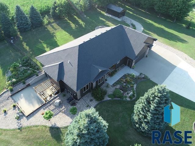 25015 475th Ave Avenue, Dell Rapids, SD 57022