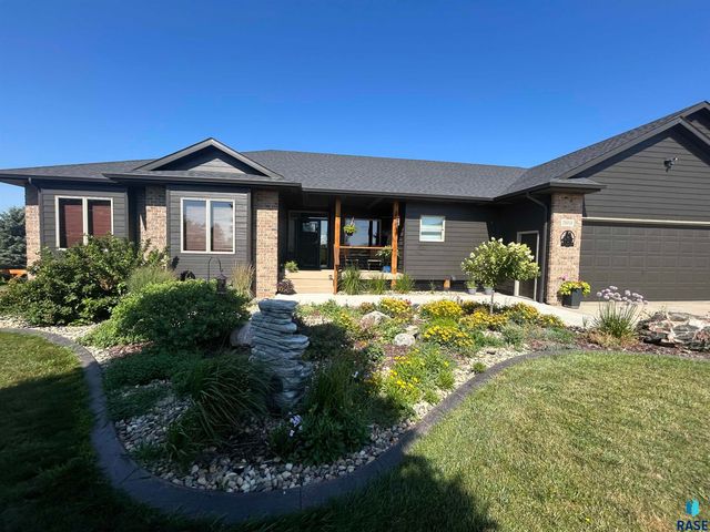 25015 475th Ave Avenue, Dell Rapids, SD 57022