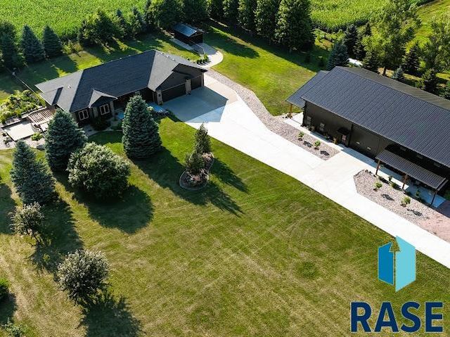 25015 475th Ave Avenue, Dell Rapids, SD 57022