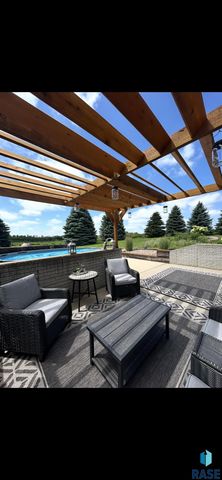 25015 475th Ave Avenue, Dell Rapids, SD 57022