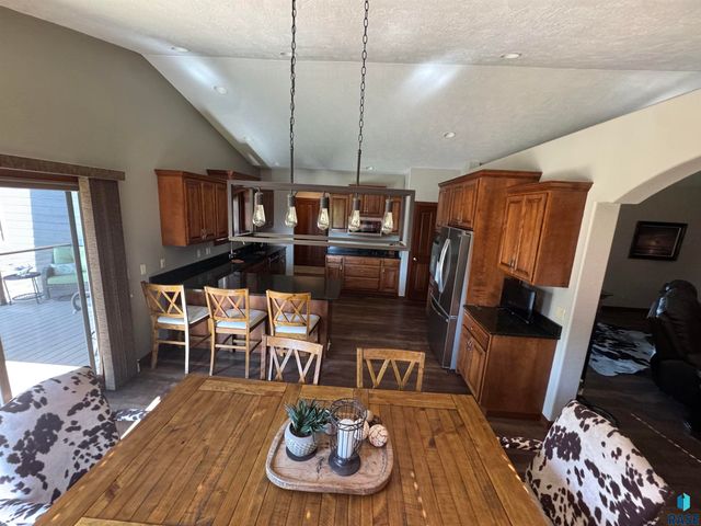 25015 475th Ave Avenue, Dell Rapids, SD 57022