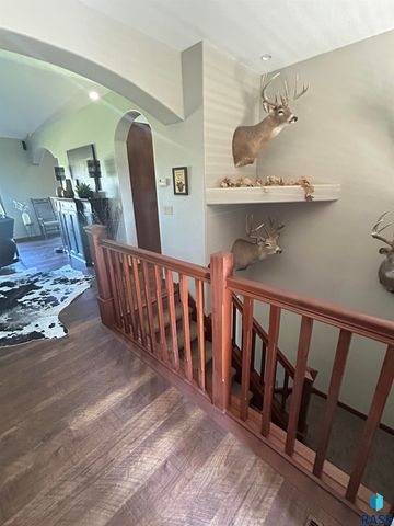 25015 475th Ave Avenue, Dell Rapids, SD 57022