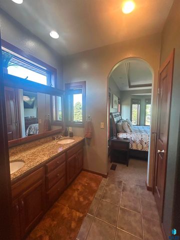25015 475th Ave Avenue, Dell Rapids, SD 57022