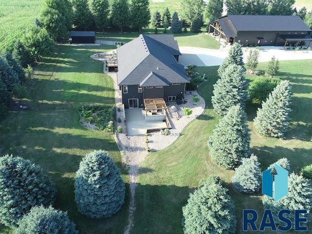 25015 475th Ave Avenue, Dell Rapids, SD 57022