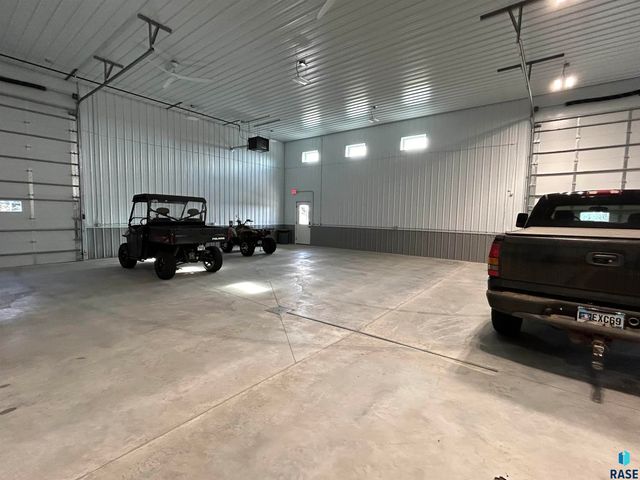 25015 475th Ave Avenue, Dell Rapids, SD 57022