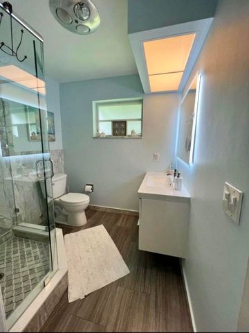 301 SW 8th Terrace, Boca Raton, FL 33486