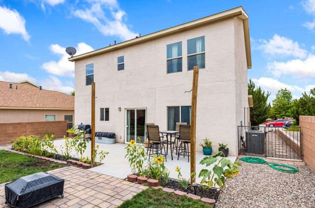1014 El Prado Street NW, Rio Rancho, NM 87144
