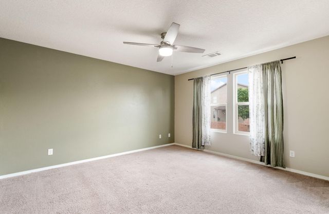 1014 El Prado Street NW, Rio Rancho, NM 87144
