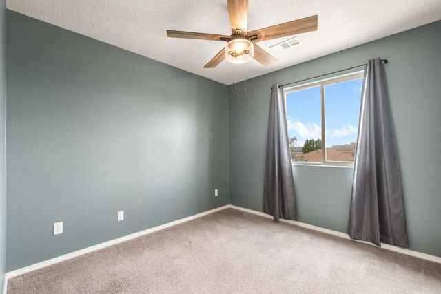 1014 El Prado Street NW, Rio Rancho, NM 87144