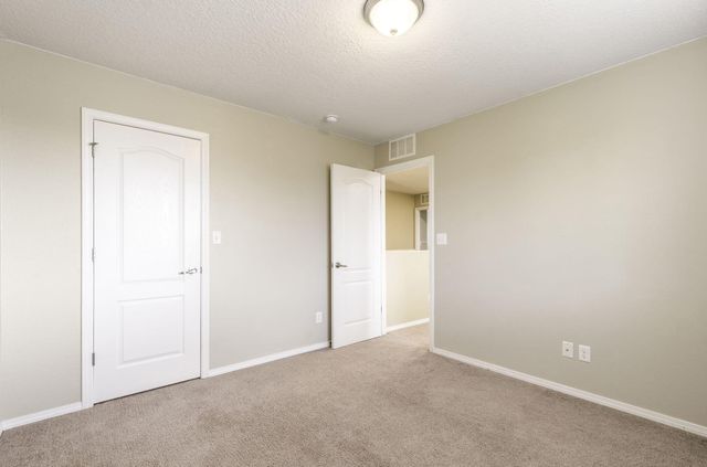 1014 El Prado Street NW, Rio Rancho, NM 87144