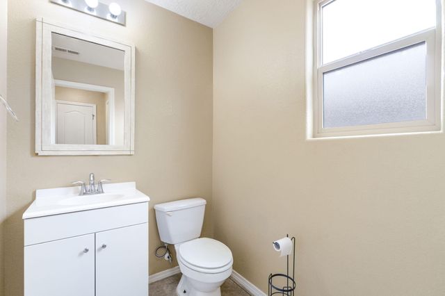 1014 El Prado Street NW, Rio Rancho, NM 87144