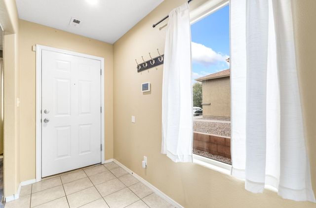 1014 El Prado Street NW, Rio Rancho, NM 87144