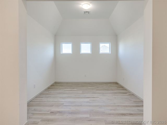 3205 E 147th Place S, Bixby, OK 74008