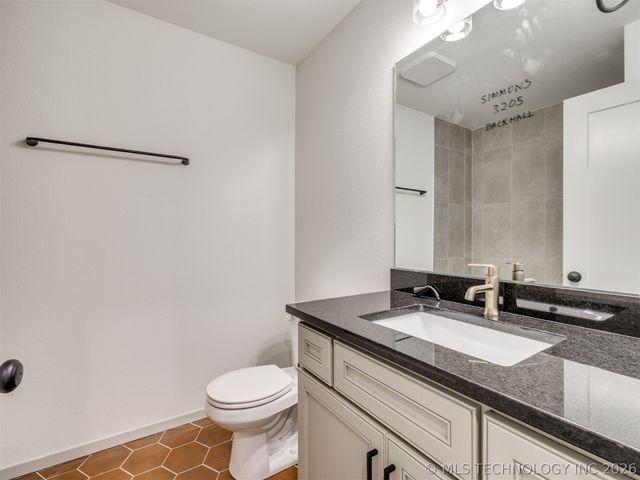 3205 E 147th Place S, Bixby, OK 74008