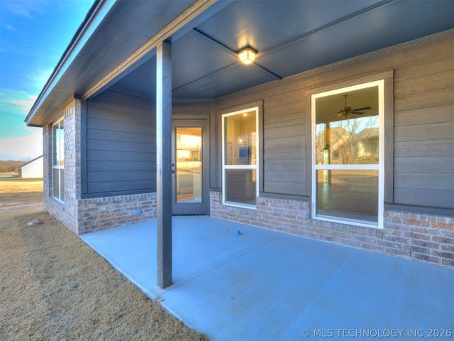 3205 E 147th Place S, Bixby, OK 74008
