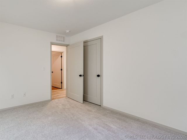 3205 E 147th Place S, Bixby, OK 74008
