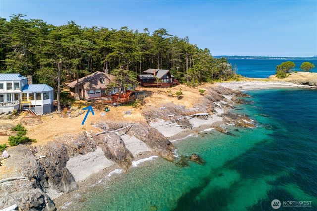 190 Island Drive, Friday Harbor, WA 98250