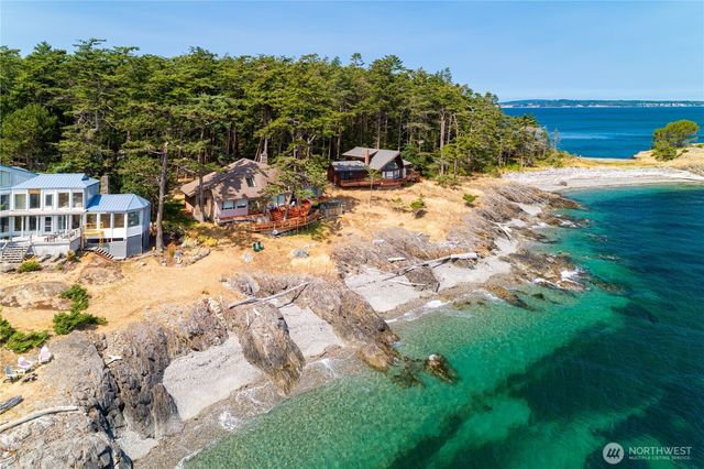 190 Island Drive, Friday Harbor, WA 98250