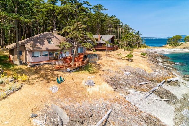 190 Island Drive, Friday Harbor, WA 98250