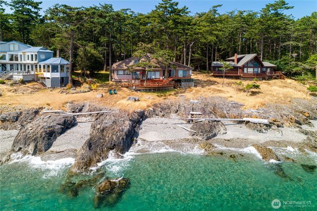 190 Island Drive, Friday Harbor, WA 98250